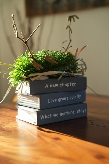 Moderner Pflanztopf im Buch-Design aus dem 3D-Drucker